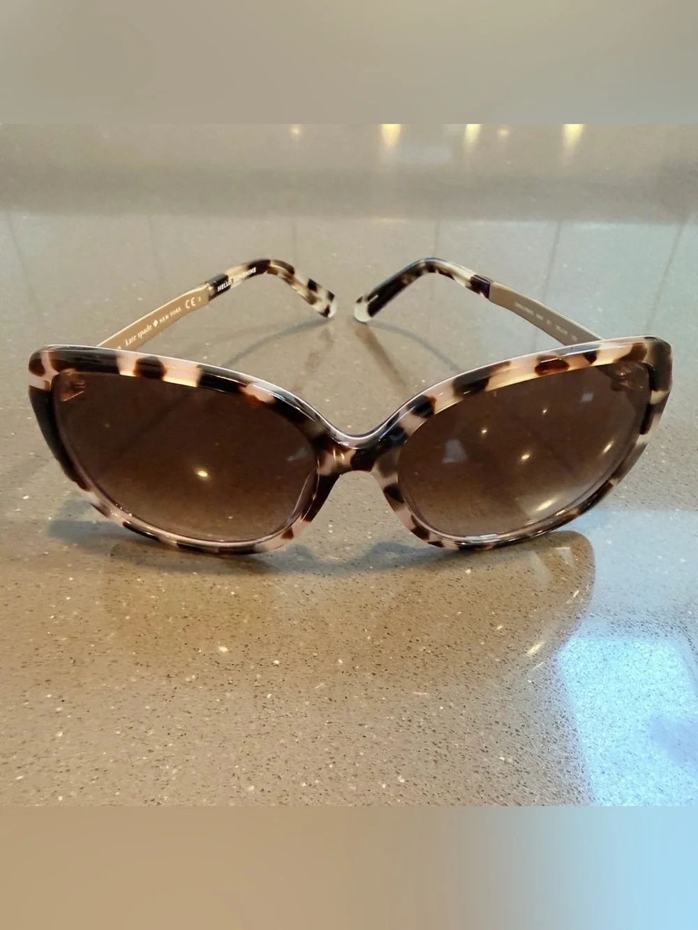 Kate Spade Darilynn’s Oversized Sunglasses Purple Tortoise w/ Case & Cloth